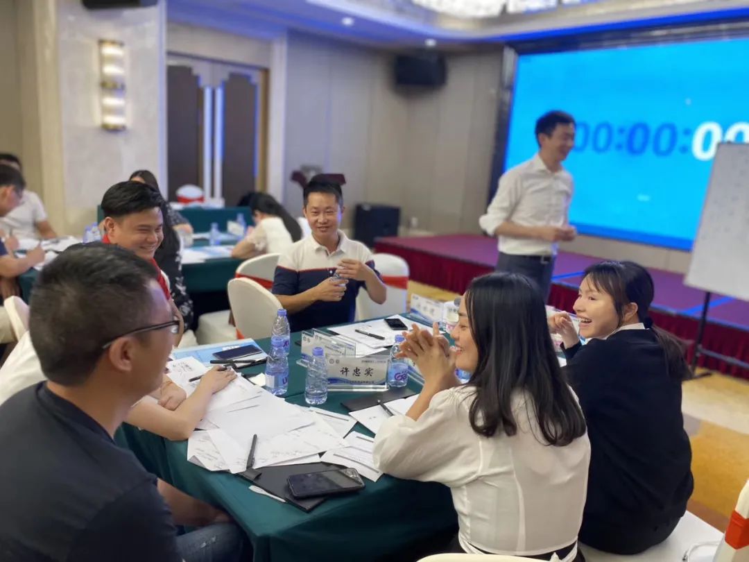 晉江vs莆田，同樣的鞋如何走出不同路？