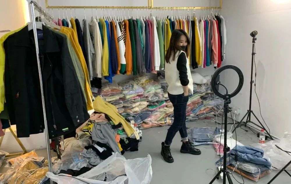 賺不到錢的流量扶持，服裝廠老板逃離淘抖快
