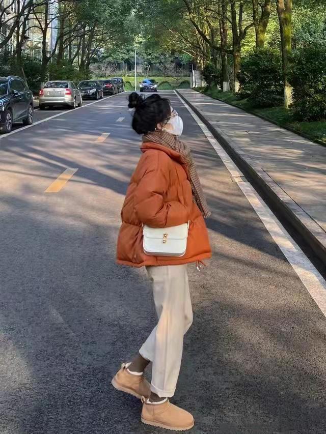 適合秋冬穿搭的三種鞋子，保暖高級不挑人，隨便搭配都時尚有型