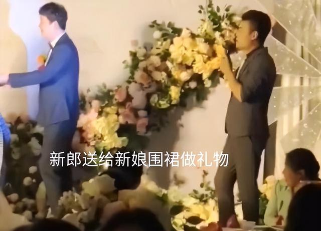 弟弟結(jié)婚姐姐應該穿什么衣服（弟弟結(jié)婚,姐姐穿啥合適）