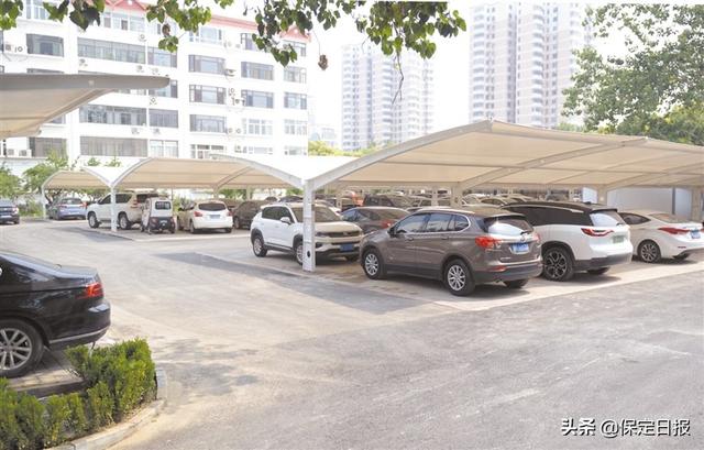 3d建模瓦片屋頂怎么做，3d建模瓦片怎么彎曲？