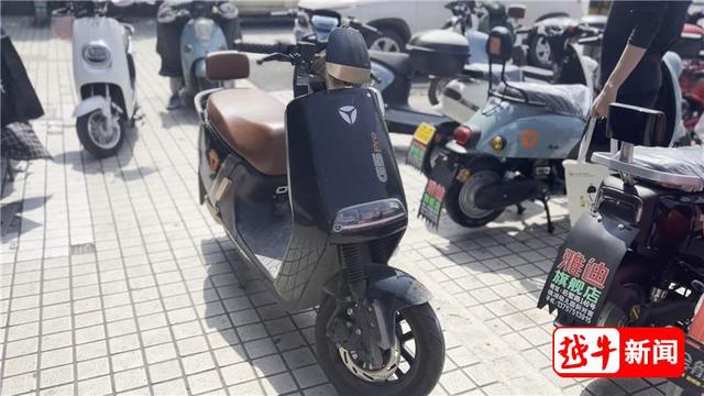 雅迪客服電話(huà)24小時(shí)多少（雅迪客服電話(huà)24小時(shí)福州）