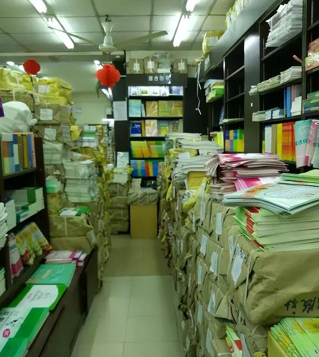 最全最便宜的圖書批發(fā)桂林批發(fā)回本動漫書的地方，最全最便宜的圖書批發(fā)軟件？