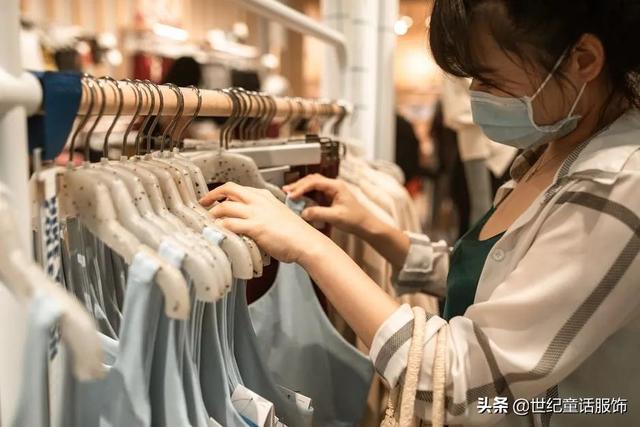 兒童衣服批發(fā)進(jìn)貨網(wǎng)站，兒童衣服批發(fā)進(jìn)貨網(wǎng)站大全？