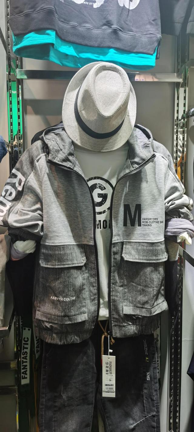 服裝批發(fā)5元到15元，服裝批發(fā)5元到15元地攤衣服批發(fā)