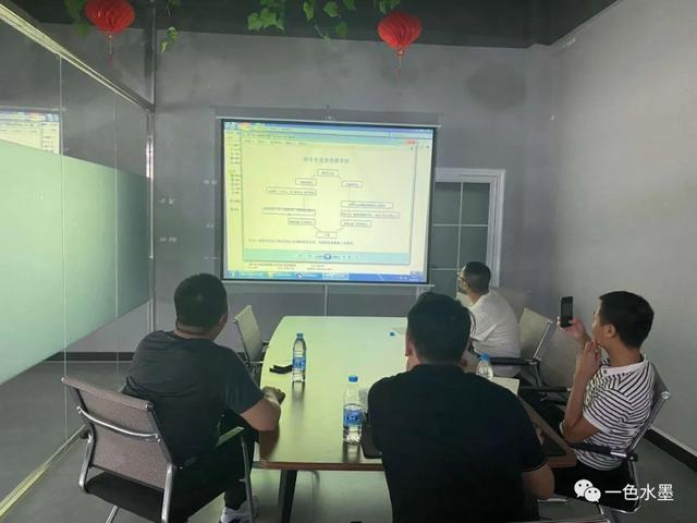 如何在拼多多無(wú)貨源開(kāi)網(wǎng)店，拼多多無(wú)貨源怎么開(kāi)店賺錢(qián)