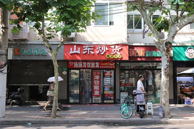 重慶批發(fā)雪糕廠地址，重慶批發(fā)雪糕哪里進(jìn)貨