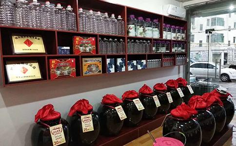 東莞酒水批發(fā)進貨渠道，東莞酒類批發(fā)市場？