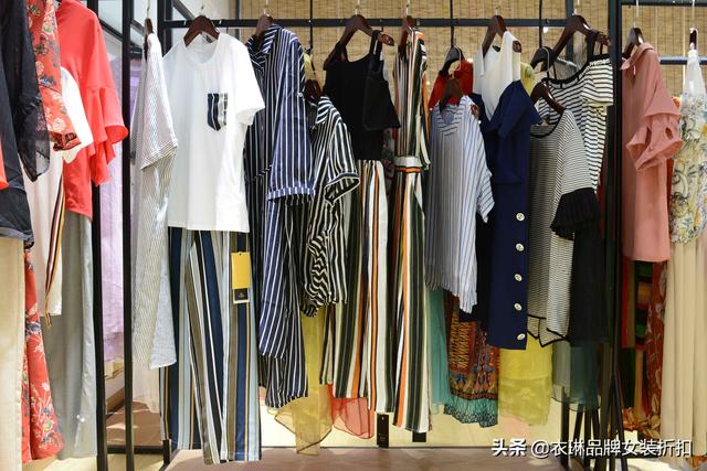 女裝批發(fā)廠家直銷微信，女裝批發(fā)廠家直銷貨源微信？