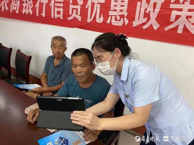 地?cái)偟矸勰c在哪里批發(fā)余姚，淀粉腸應(yīng)該去哪里批發(fā)？
