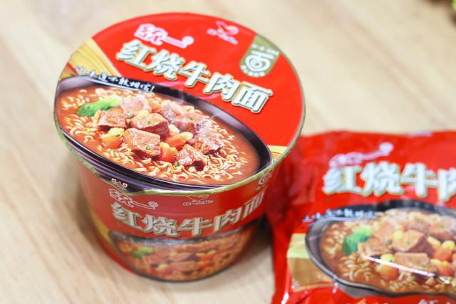 低價(jià)方便面批發(fā)廠家，河北方便面批發(fā)？