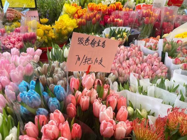 鮮花批發(fā)怎么找貨源，鮮花批發(fā)怎么找貨源成都？