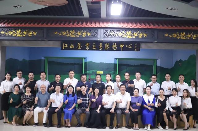 茶葉批發(fā)集中采購平臺有哪些公司，茶葉批發(fā)集中采購平臺有哪些品類？