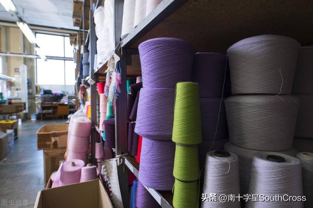 新手賣襪子怎么聯(lián)系廠家進(jìn)貨電話，新手賣絲襪怎么聯(lián)系廠家進(jìn)貨？