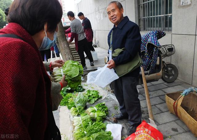 開局地攤賣大力怎么評價，開局地攤賣大力真的好看嗎？
