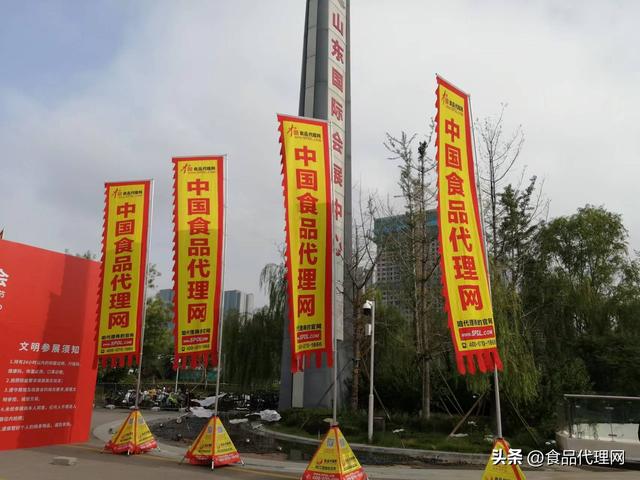 代理網(wǎng)址怎么變域名，代理網(wǎng)址域名？