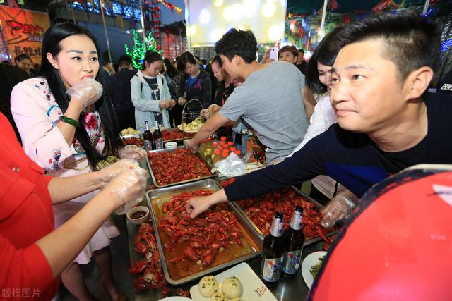 免費(fèi)代理酒水店是真的嗎，免費(fèi)代理酒水店合法嗎？