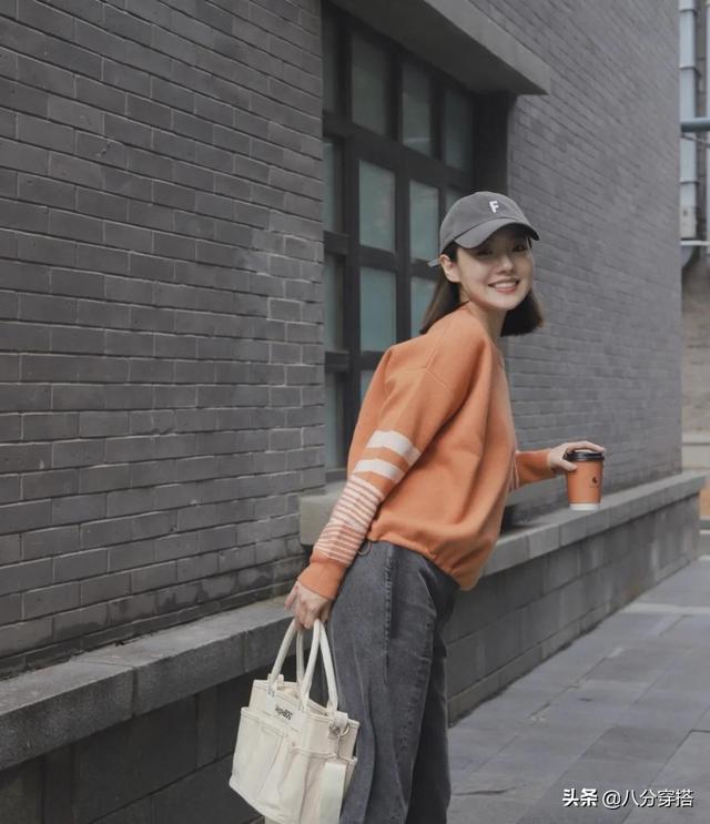廣州女裝衛(wèi)衣批發(fā)廠家直批，加絨衛(wèi)衣批發(fā)廠家直批？