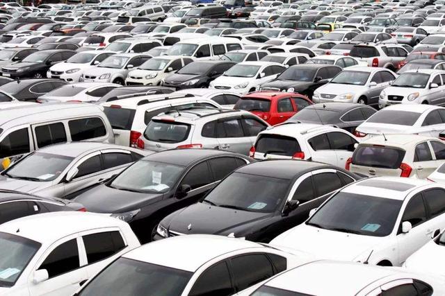 新庫存車在什么地方購買，買新車買到庫存車？