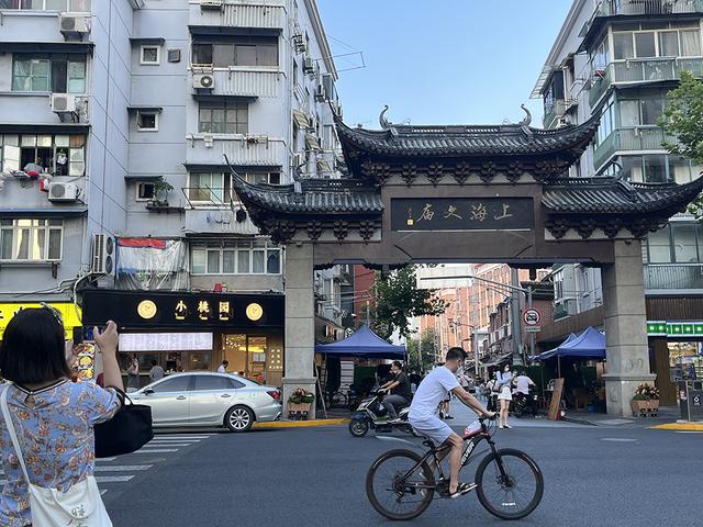 地?cái)偱俦淖龇ㄒ曨l大全，地?cái)偱俦淖龇ㄒ曨l教學(xué)？