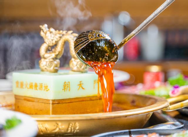 地?cái)偦疱伡用说昴募液?，地?cái)偦疱伡用速M(fèi)多少？