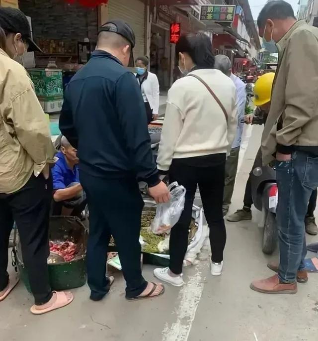 水草批發(fā)市場進(jìn)貨渠道在哪里，水草商家進(jìn)貨渠道？