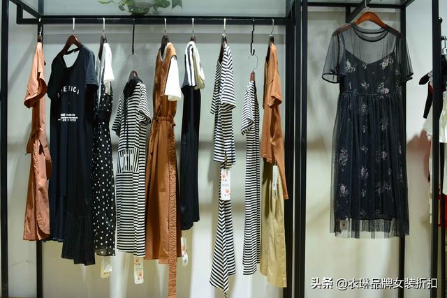 淘寶上的女裝貨源是干嘛的呢，淘寶服裝店貨源都是哪里來的？