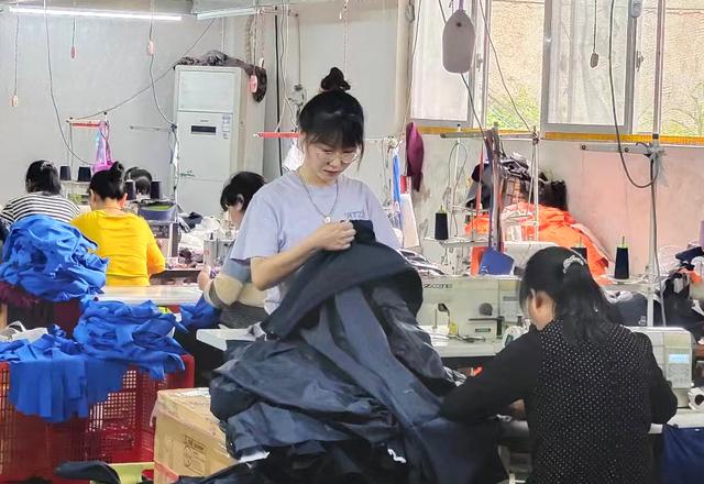 漯河服裝廠找貨源開淘寶網(wǎng)店怎么樣呀，漯河服裝廠都在哪？