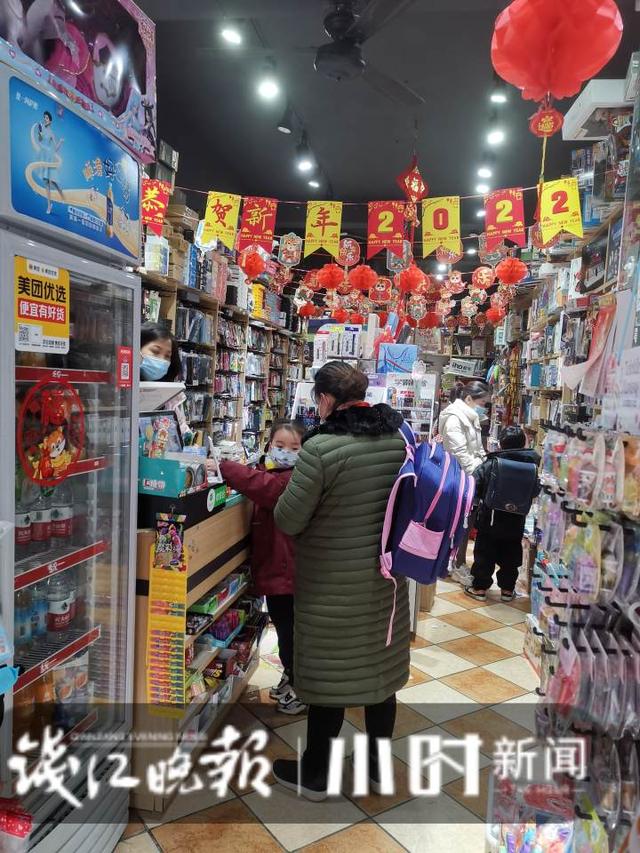 文具店淘寶加盟貨源哪里找到，網(wǎng)店賣文具需要去哪里找貨源？