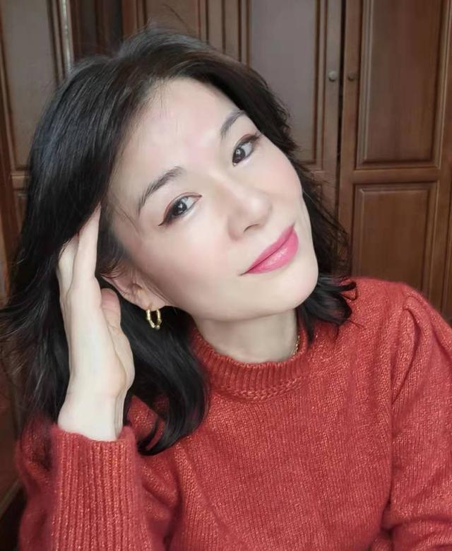 化妝品阿里巴巴貨源在哪里看，化妝品阿里巴巴貨源在哪里找到？