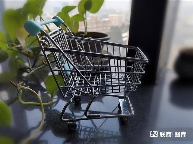 淘寶電商無(wú)貨源中間商是什么類目，電商有貨源跟無(wú)貨源的區(qū)別是什么？