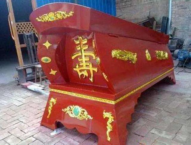 拼多多買棺材下單圖，拼多多砍棺材表情包？