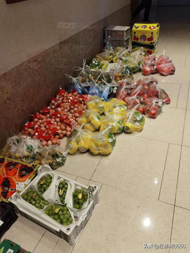 微商賣貨群，微商代購(gòu)怎么找貨源？