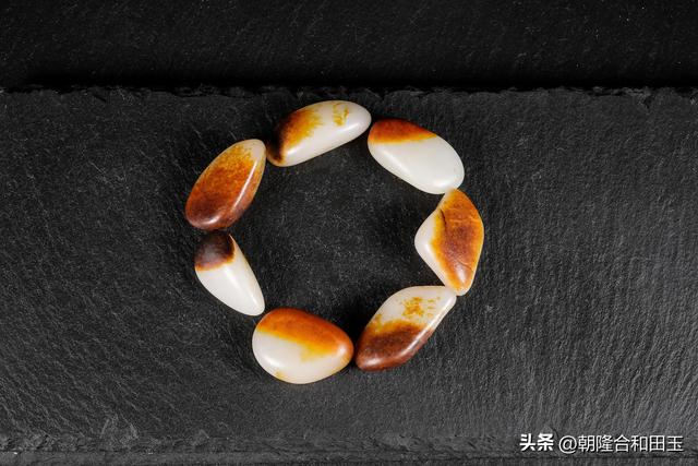 拼多多淘小白珠寶是真的么，拼多多賣的寶石是真的嗎？