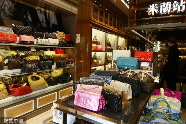 東莞淘寶lv包包貨源在哪里，東莞淘寶lv包包貨源在哪里找？