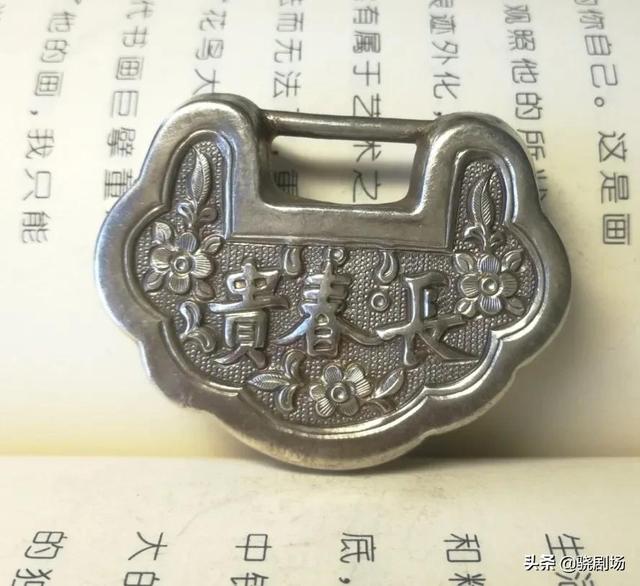 銀針耳飾批發(fā)廠家電話，銀針耳飾批發(fā)廠家地址？