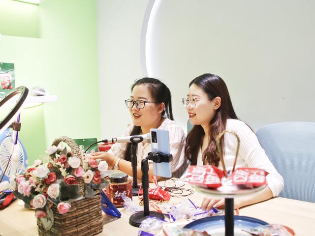 淘寶若羌紅棗網(wǎng)店代理貨源是真的嗎，淘寶若羌紅棗網(wǎng)店代理貨源是真的嗎可信嗎？
