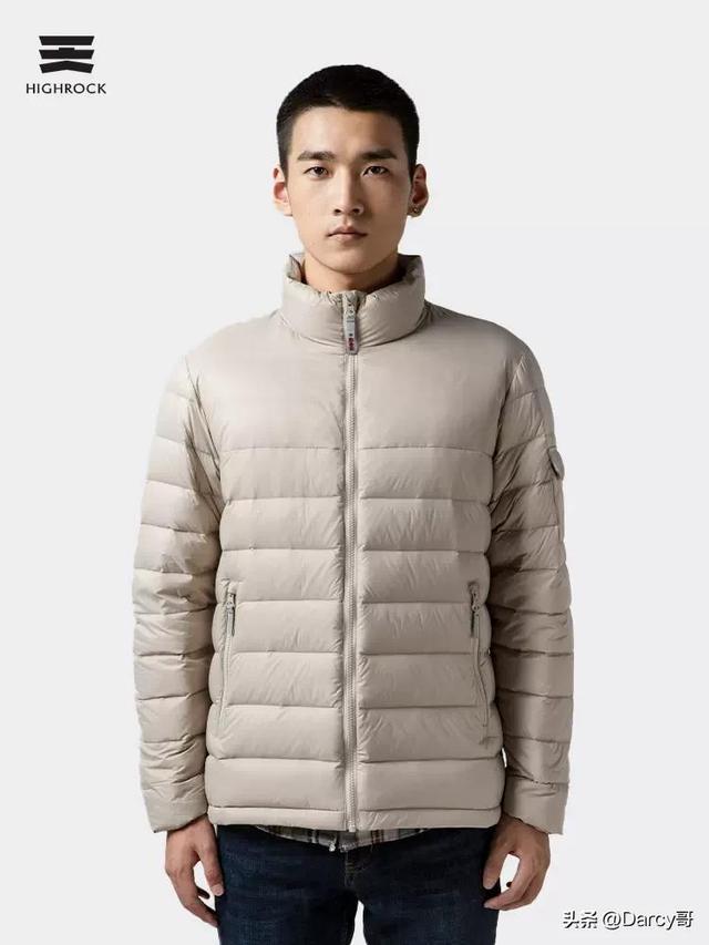 微商大鵝羽絨服多少錢(qián)，微商大鵝羽絨服多少錢(qián)一件？