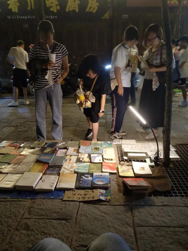 微商_賣書，微商圖書一手貨源？